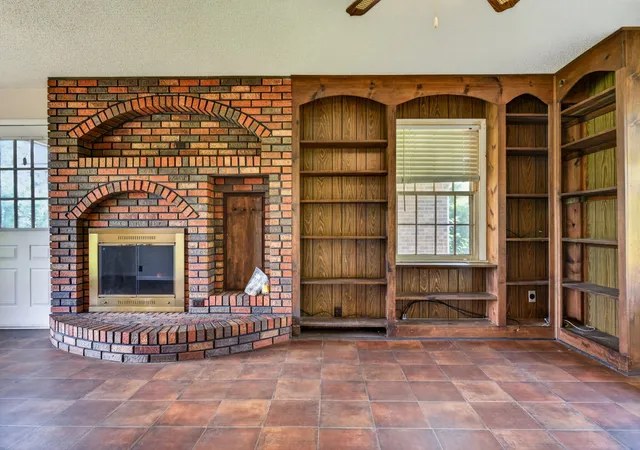 Photo 4 of Single family home for sale at 687 Dan Jones Rd, Mc Minnville, TN 37110 | MLS# 3336237 | Listing updated on 2026-09-13