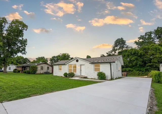 Photo 1 of Single family home for sale at 160 Haynes Park Dr, Nashville, TN 37218 | MLS# 3312467 | Listing updated on 2026-09-06