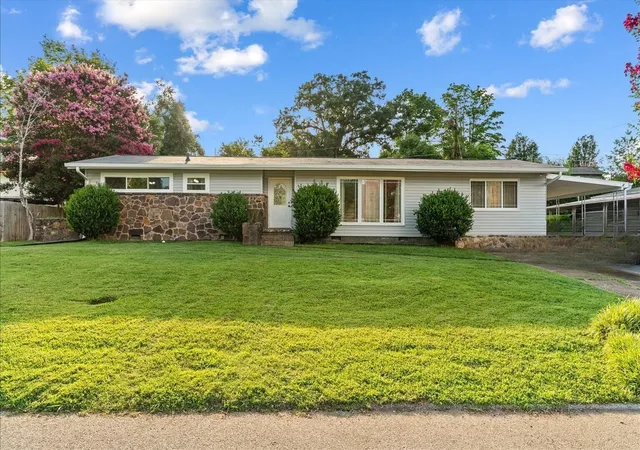 1st image of 821 Belvoir Terrace, Chattanooga, TN 37412 | MLS# 3312391