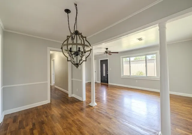 4th image of 111 N Elm St, Adamsville, TN 38310 | MLS# 3312410