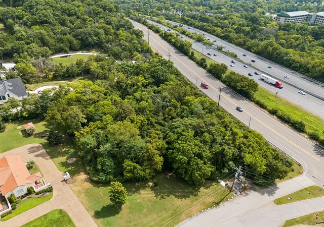 Photo 3 of Land for sale at 800 Lakemont Dr, Nashville, TN 37220 | MLS# 3501497 | Listing updated on 2026-08-20