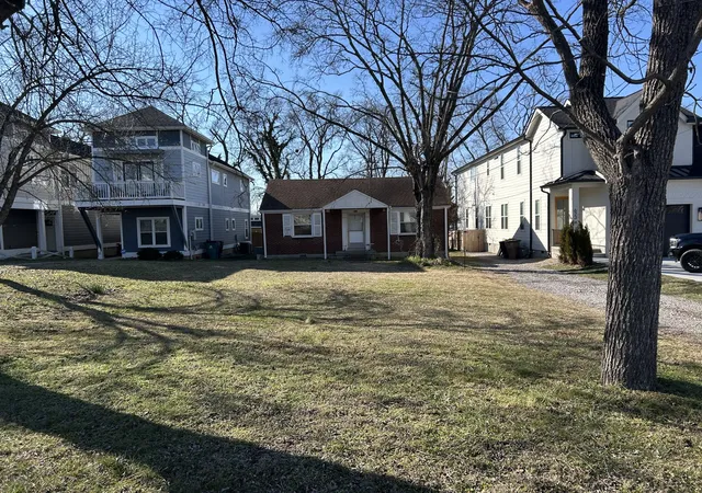2nd image of 621 Eastboro Dr, Nashville, TN 37209 | MLS# 3314451
