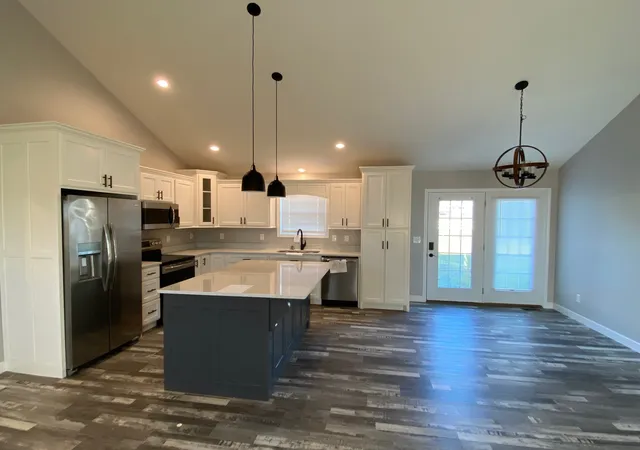 Photo 4 of Single family home for sale at 102 Willow Hl Ct, Auburn, KY 42206 | MLS# 3312463 | Listing updated on 2026-10-27