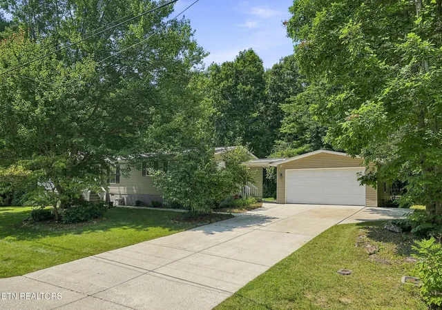 4th image of 128 Prestonwood Dr, Crossville, TN 38558 | MLS# 3312494