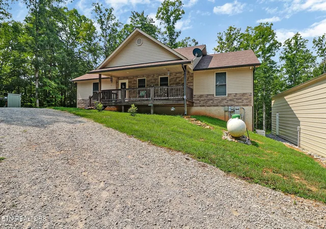 4th image of 68 Buffalo Cove Lane, Jamestown, TN 38556 | MLS# 3312500