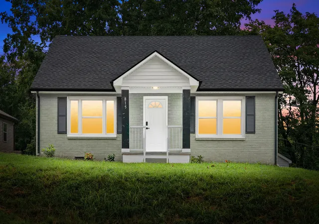 36th image of 815 Cumberland Dr, Clarksville, TN 37040 | MLS# 3314262