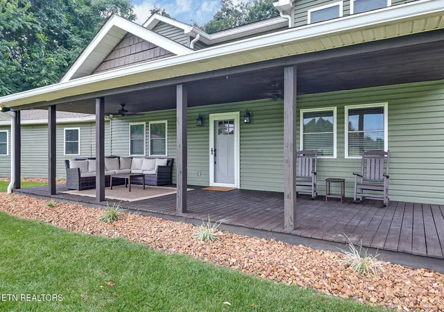 Photo 3 of Single family home for sale at 2014 Double Top Rd, Jamestown, TN 38556 | MLS# 3312507 | Listing updated on 2026-07-30