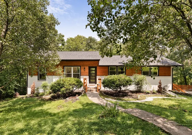 1st image of 1012 Rodney Dr, Nashville, TN 37205 | MLS# 3312563