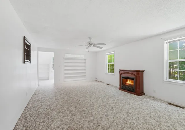 4th image of 1031 Laurelwood Dr, Jamestown, TN 38556 | MLS# 3314810