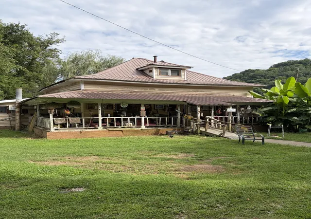 1st image of 845 Flynns Creek Rd, Gainesboro, TN 38562 | MLS# 3526834