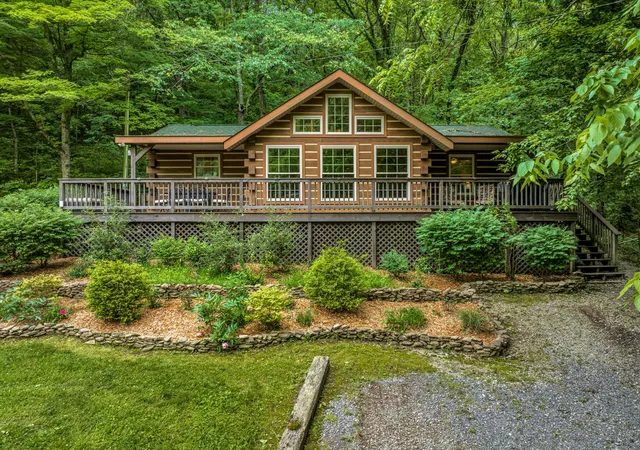 1st image of 30 Bussell Ln, Gordonsville, TN 38563 | MLS# 3318912