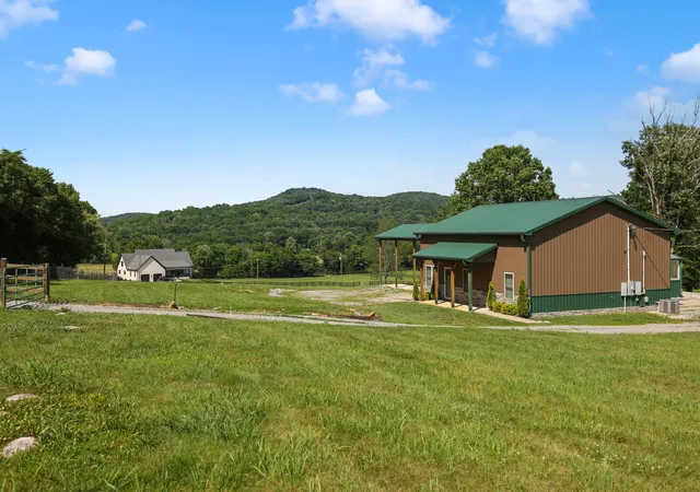 Photo 3 of Single family home for sale at 3735 Holmes Gap Rd, Watertown, TN 37184 | MLS# 3520180 | Listing updated on 2026-10-07