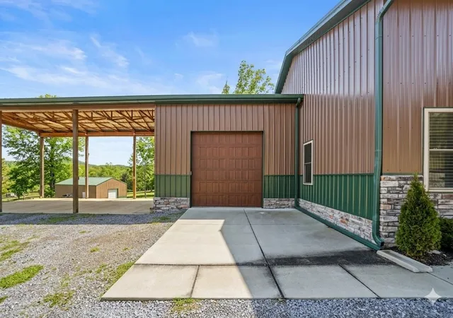 Photo 4 of Single family home for sale at 3735 Holmes Gap Rd, Watertown, TN 37184 | MLS# 3520180 | Listing updated on 2026-10-07