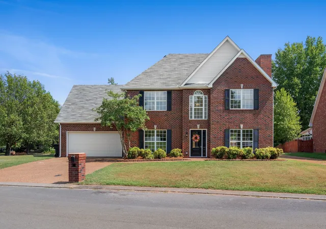 Photo 2 of Single family home for sale at 2422 Taylor Close, Murfreesboro, TN 37130 | MLS# 3596167 | Listing updated on 2026-09-21