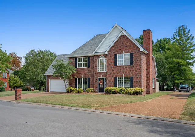 Photo 3 of Single family home for sale at 2422 Taylor Close, Murfreesboro, TN 37130 | MLS# 3596167 | Listing updated on 2026-09-21