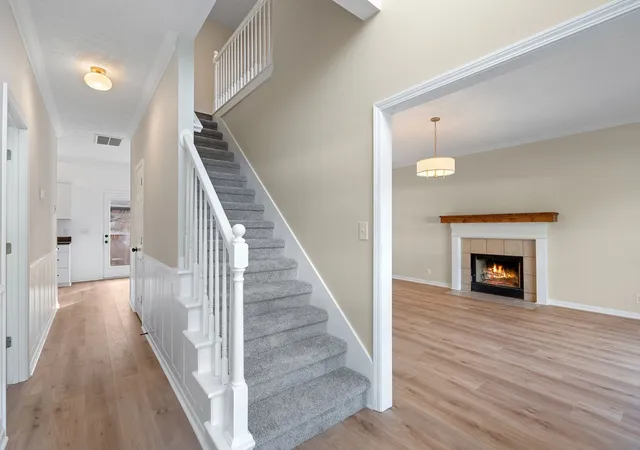 Photo 4 of Single family home for sale at 2422 Taylor Close, Murfreesboro, TN 37130 | MLS# 3596167 | Listing updated on 2026-09-21