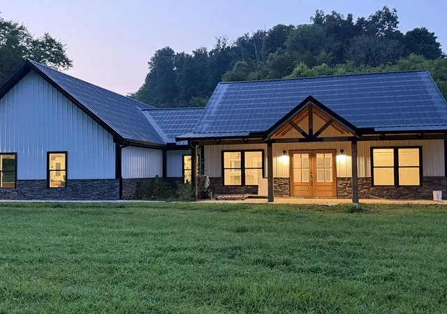 1st image of 333 Possum Trott Rd, Shelbyville, TN 37160 | MLS# 3318517