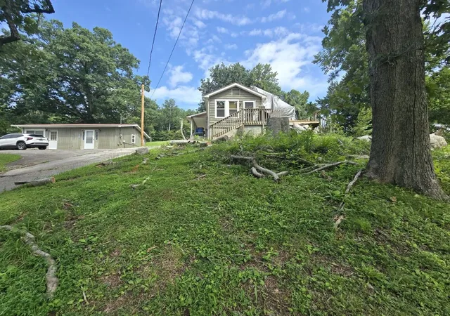 1st image of 1113 And 1109 Old Roane St, Harriman, TN 37748 | MLS# 3312725