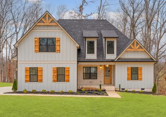 1st image of 1800 Gholson Rd, Clarksville, TN 37043 | MLS# 3312640
