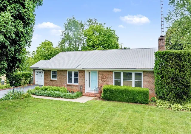 1st image of 3614 Lafayette Rd, Hopkinsville, KY 42240 | MLS# 3312657