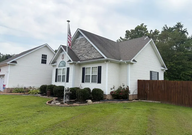 Photo 3 of Single family home for sale at 109 Carrie Mae Cir, Portland, TN 37148 | MLS# 3319317 | Listing updated on 2026-09-30