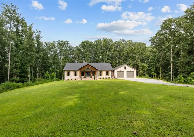 1st image of 260 Perkins Ln, Waverly, TN 37185 | MLS# 3318504