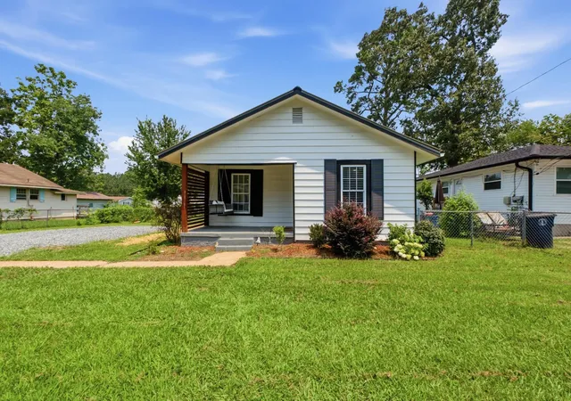1st image of 4329 Lazard Street, Chattanooga, TN 37412 | MLS# 3312728