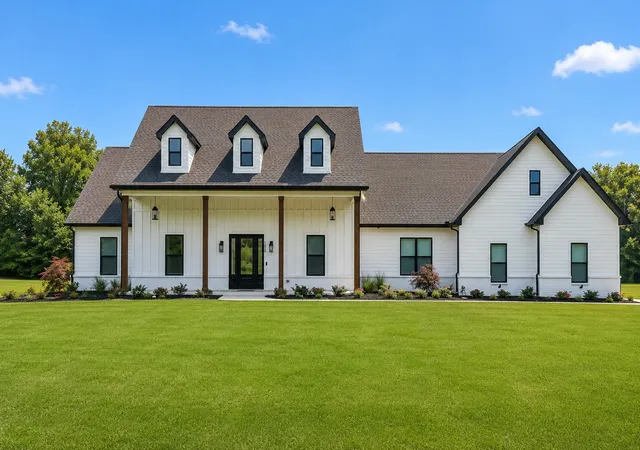 1st image of 102 Silver Dollar St, Lascassas, TN 37085 | MLS# 3317374