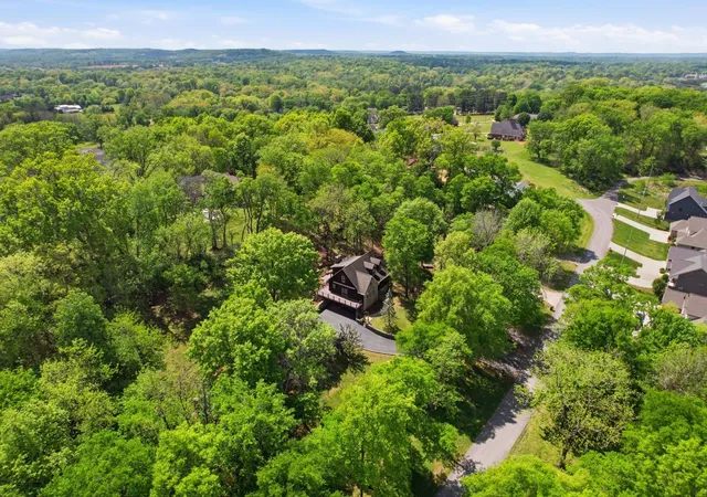 49th image of 2105 Alpine Dr, Columbia, TN 38401 | MLS# 3314521