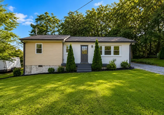 13th image of 105 Williams St, Woodbury, TN 37190 | MLS# 3315920