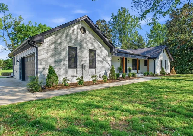 5th image of 301 Rosebrook Dr, Gallatin, TN 37066 | MLS# 3314883