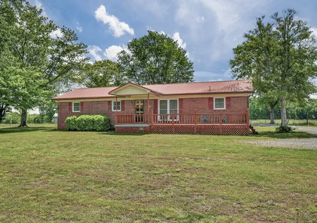 2nd image of 2126 Ardmore Hwy, Ardmore, TN 38449 | MLS# 3314730