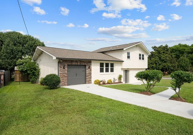 Photo 2 of Single family home for sale at 501 Rural Hl Rd, Nashville, TN 37217 | MLS# 3513063 | Listing updated on 2026-08-14