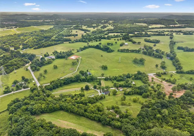 5th image of 10 Theta Pike, Columbia, TN 38401 | MLS# 3314383