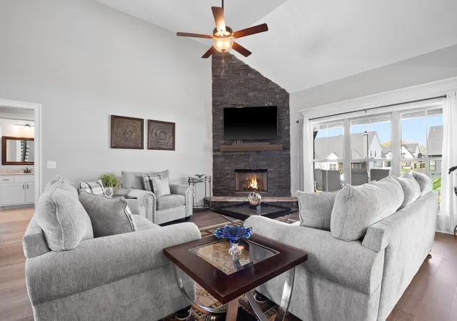 Photo 3 of Single family home for sale at 6916 Hiatus Ct, Murfreesboro, TN 37129 | MLS# 3319892 | Listing updated on 2026-09-04