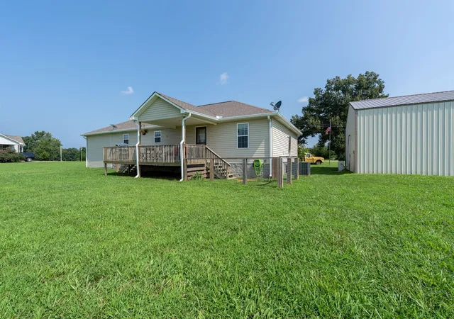 Photo 3 of Single family home for sale at 97 Brace Loop, Summertown, TN 38483 | MLS# 3318986 | Listing updated on 2026-09-03