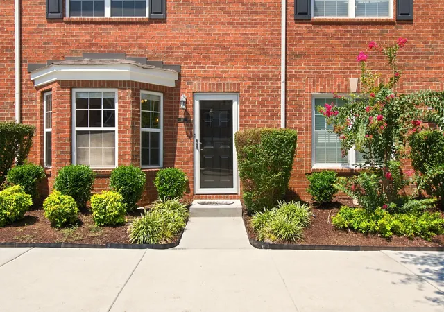Photo 4 of Townhouse for sale at 1101 Downs Blvd #151, Franklin, TN 37064 | MLS# 3319010 | Listing updated on 2026-08-10