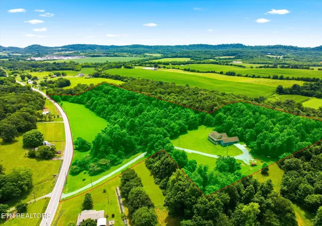 Photo 1 of Land for sale at 0 Sweetwater Vonore Rd, Sweetwater, TN 37874 | MLS# 3501447 | Listing updated on 2026-09-25