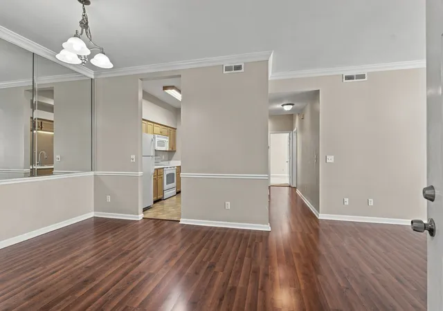 Photo 3 of Condo for sale at 302 Post Crk Rd, Nashville, TN 37221 | MLS# 3319723 | Listing updated on 2026-08-25