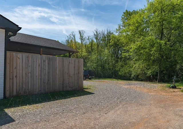 22nd image of 1406 Bradyville Pike, Murfreesboro, TN 37130 | MLS# 3314424