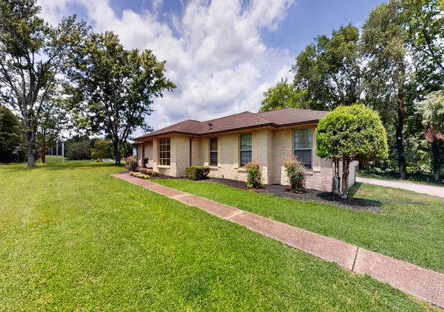 3rd image of 195 Cave Springs Rd, Lebanon, TN 37087 | MLS# 3314654