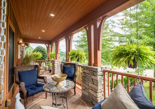 Photo 2 of House for sale at 3350 Mooresville Hwy, Lewisburg, TN 37091 | MLS# 3314438 | Listing updated on 2026-08-31