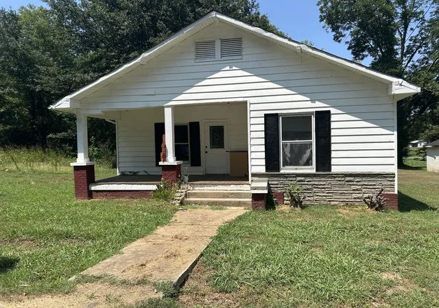 8th image of 107 Hemlock St, Bruceton, TN 38317 | MLS# 3314522