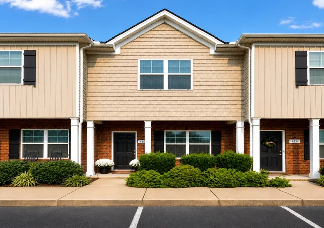 Photo 3 of Townhouse for sale at 820 Staten Dr, Murfreesboro, TN 37128 | MLS# 3314547 | Listing updated on 2026-09-23