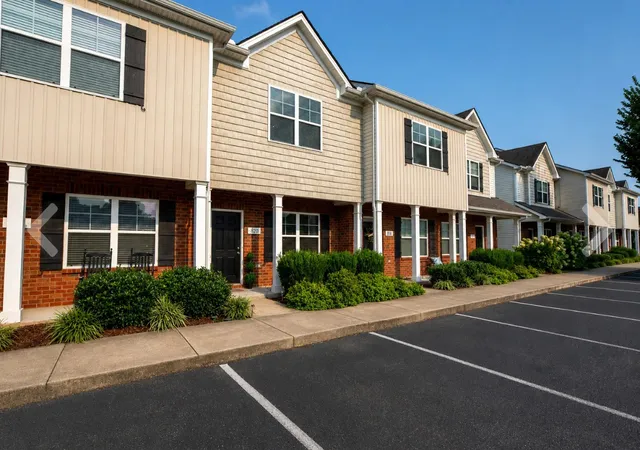 Photo 3 of Townhouse for sale at 820 Staten Dr, Murfreesboro, TN 37128 | MLS# 3314547 | Listing updated on 2026-09-23