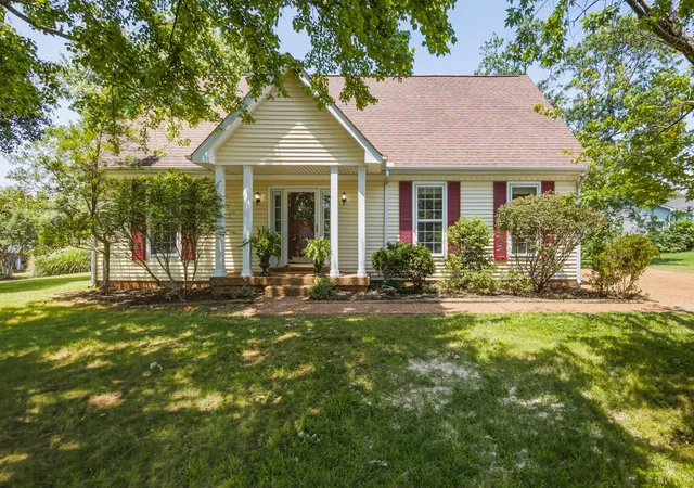 Photo 1 of Single family home for sale at 1201 Reelfoot Cir, Nashville, TN 37214 | MLS# 3318755 | Listing updated on 2026-08-01