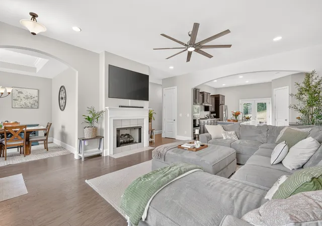 5th image of 921 Holgate Ct, Nashville, TN 37221 | MLS# 3314679