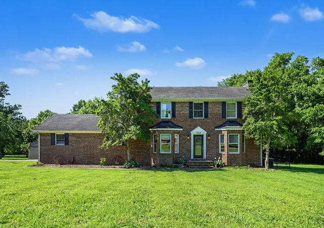 2nd image of 1515 Gina Lynn Dr, Lewisburg, TN 37091 | MLS# 3331889