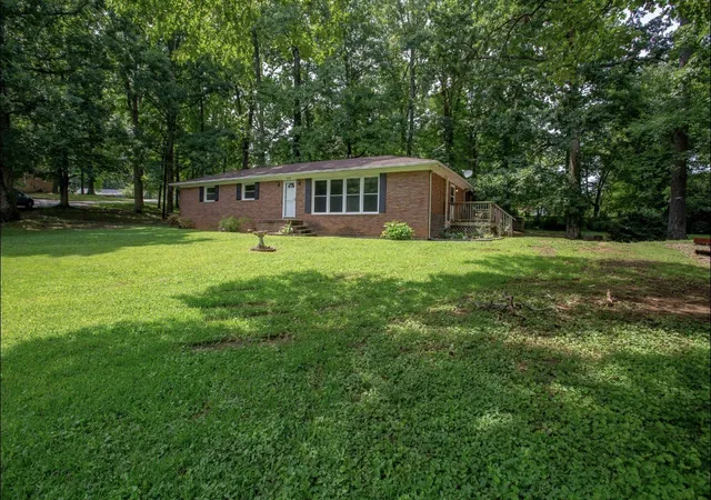 2nd image of 102 Woodland Dr, Dickson, TN 37055 | MLS# 3314683