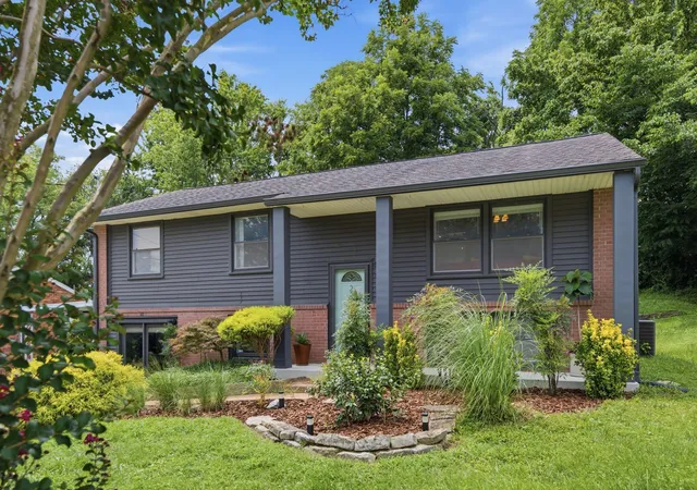 Single family home for sale at 221 Wallace Rd, Nashville, TN 37211 | MLS# 3514973